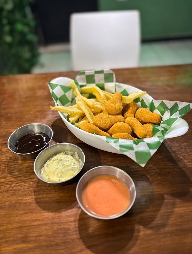 Nuggets y papas